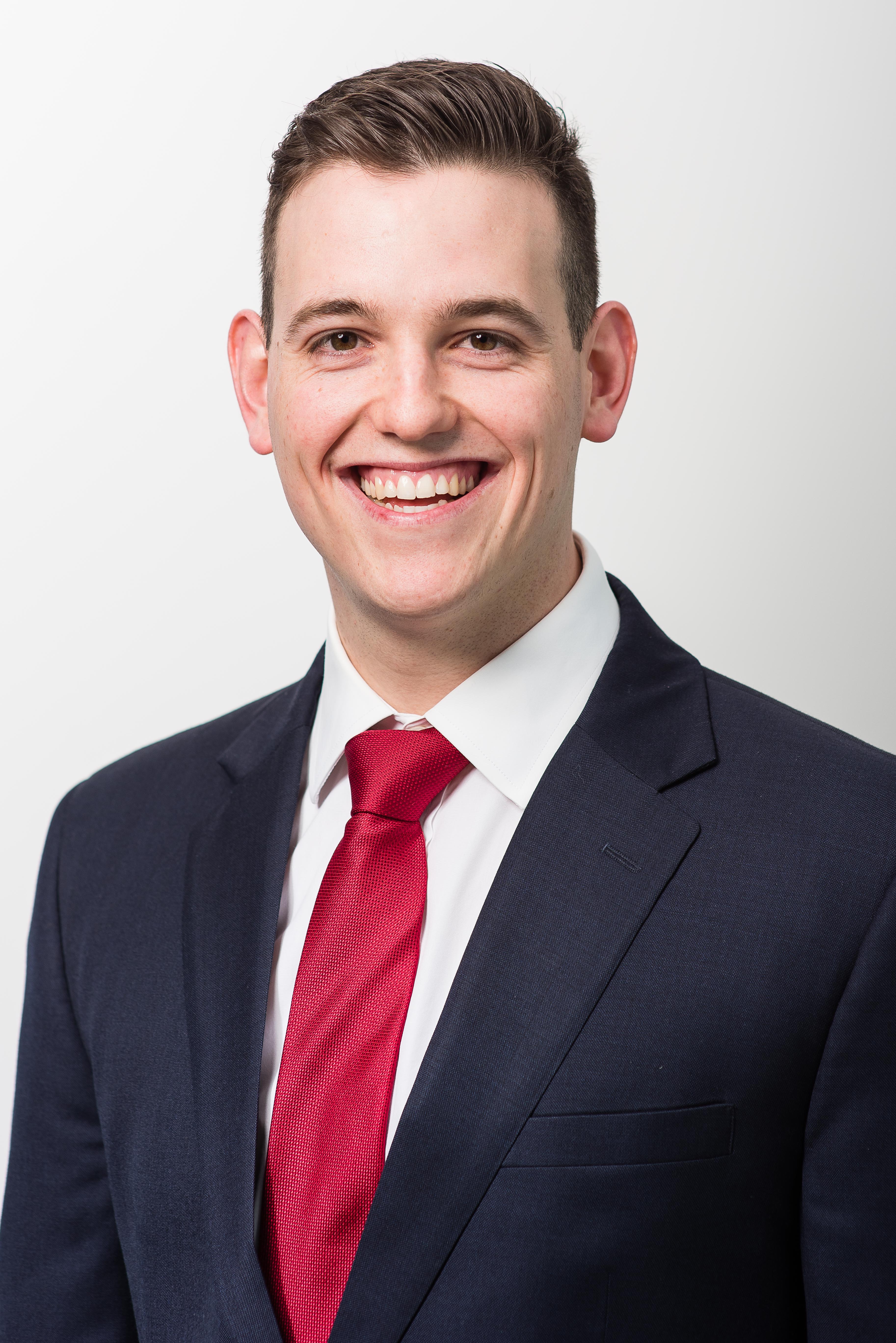 Dominic Aarsen — Founder of Moneyvest